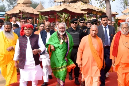 ayodhya-business-boom-30-fold-increase-cm-yogi-comments-jagdamba-raj-rajeshwari-temple-establishment