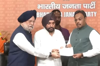 Arvinder Singh Lovely joins BJP, says Congress President Devendra Yadav 'has cheated during elections'