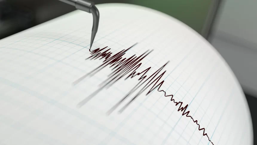 Strong earthquake in Khandwa, 3.6 reactor intensity, center was 10 km away, people in panic